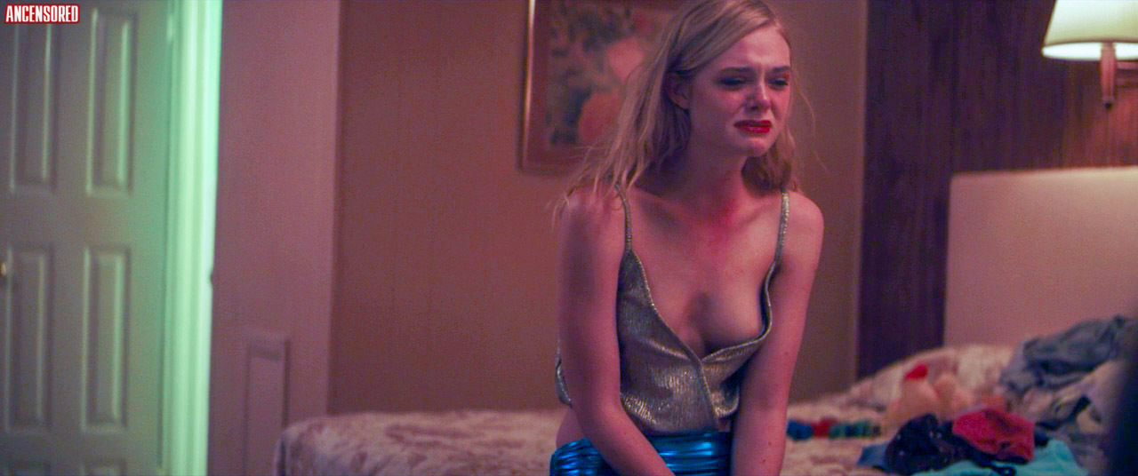 amy lemke add Nude Elle Fanning photo