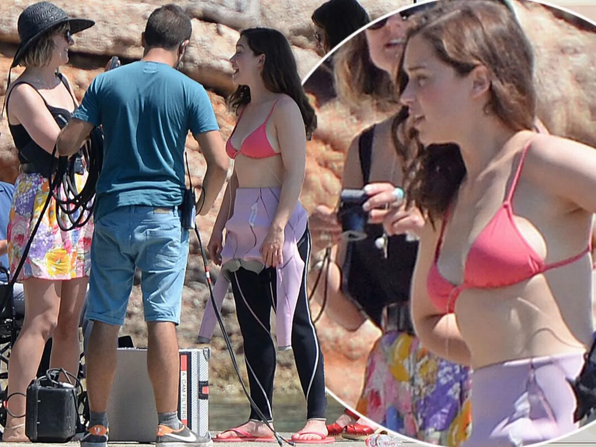 aileen carr add Emilia Clarke Bikini photo