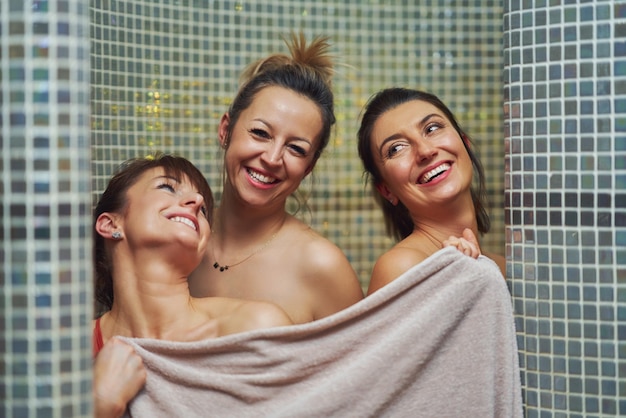 carola schlatter add Coeds In Shower photo