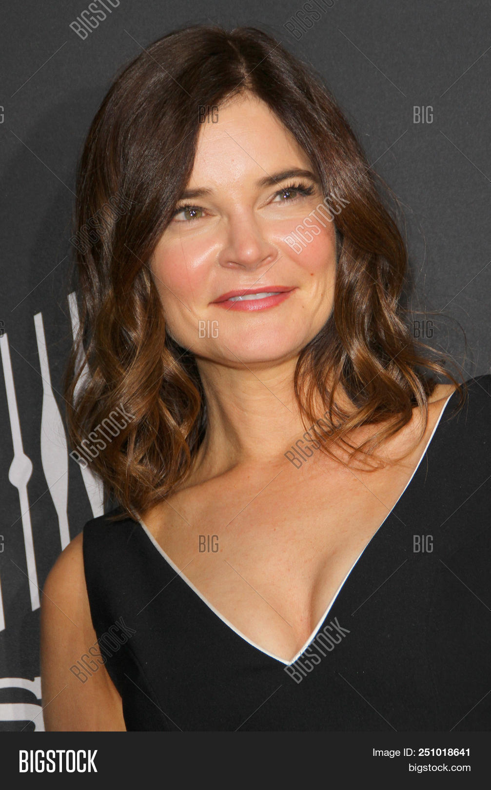 alvin gui add Betsy Brandt Hot photo