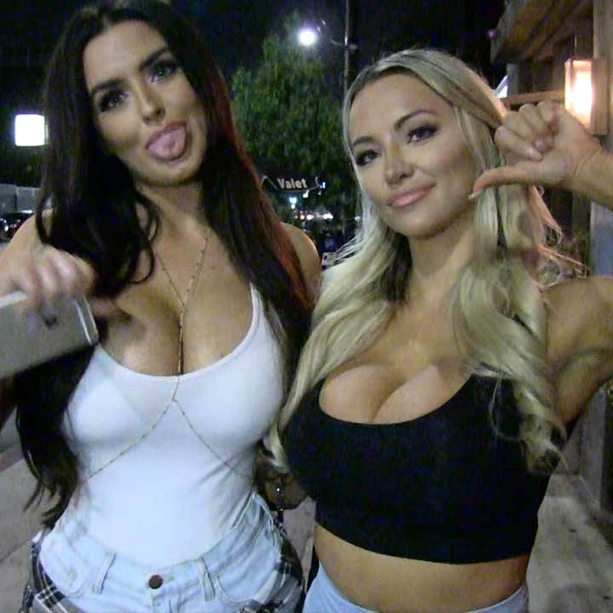 adonis thomas add Lindsey Pelas Nudes Onlyfans photo