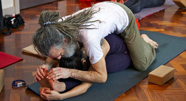 claudia isabel martinez add Yoga Grope photo