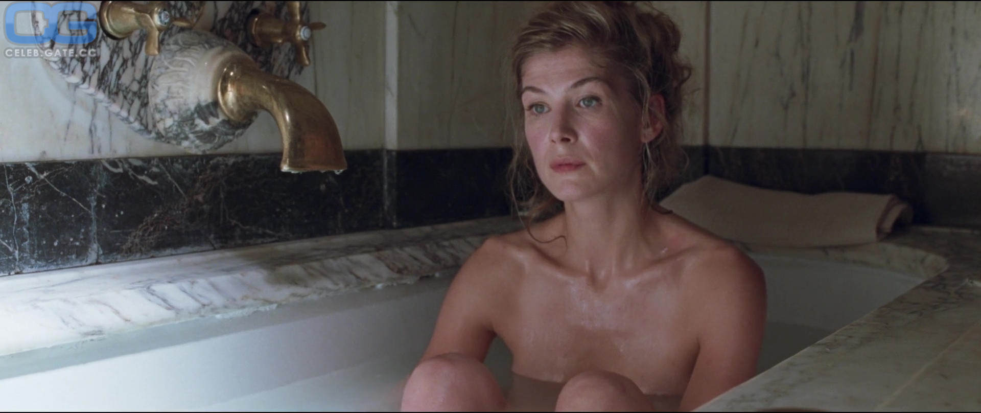 christa davison add Rosamund Pike Naked Pics photo