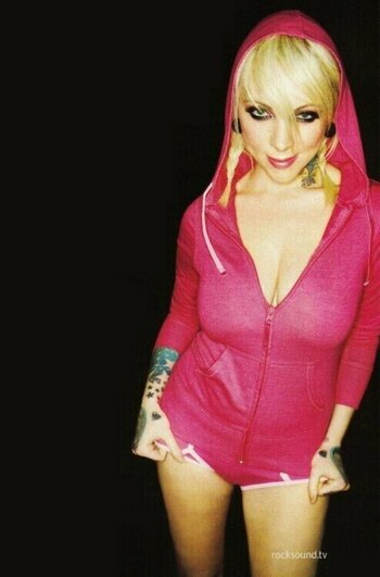 adele mccarthy add Maria Brink Naked photo