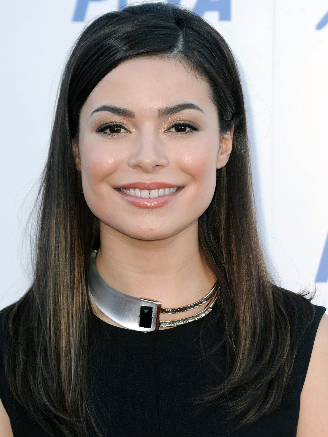 angelica bucio add Miranda Cosgrove Porm photo