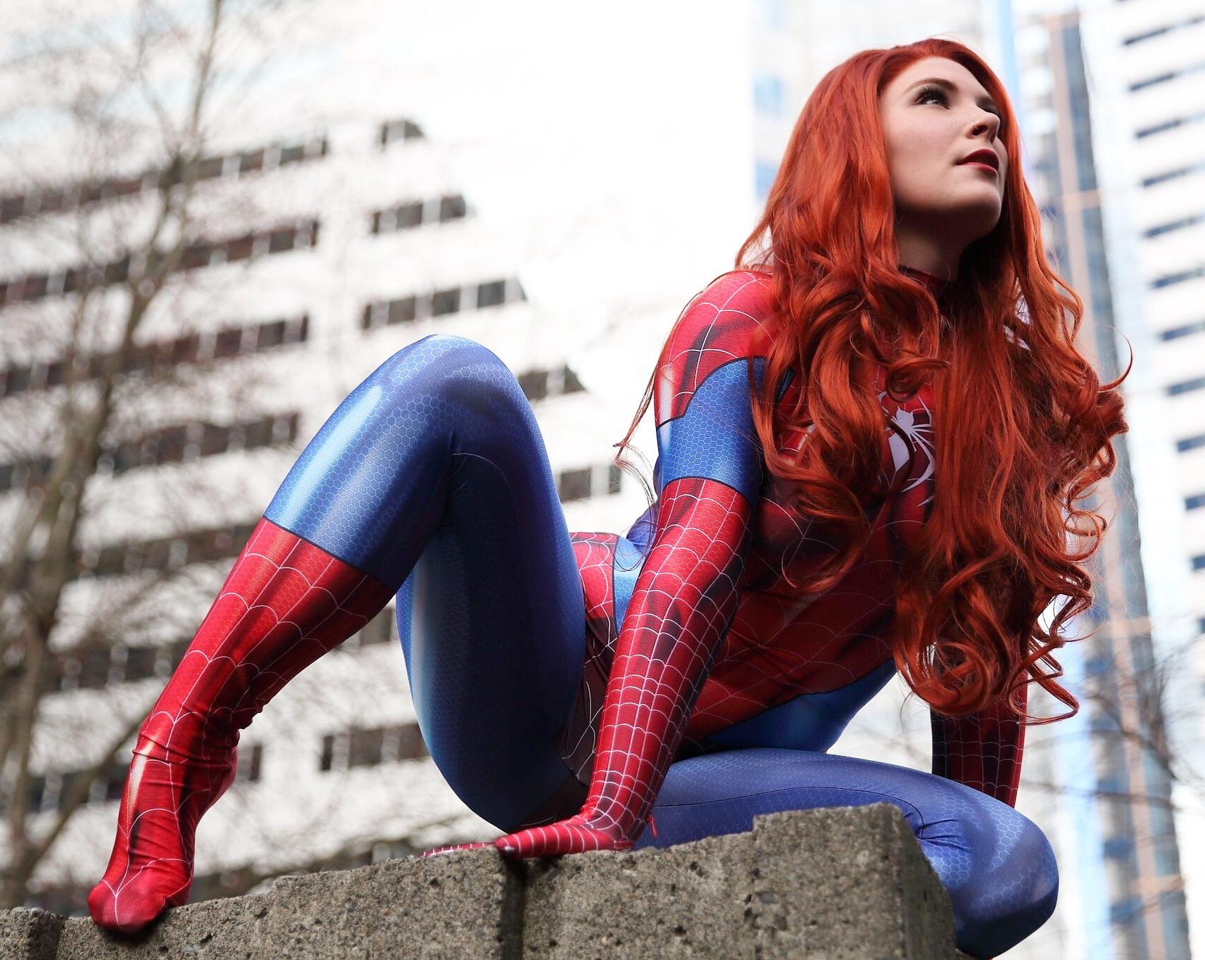 bella barbie add Mary Jane Watson Cosplay photo