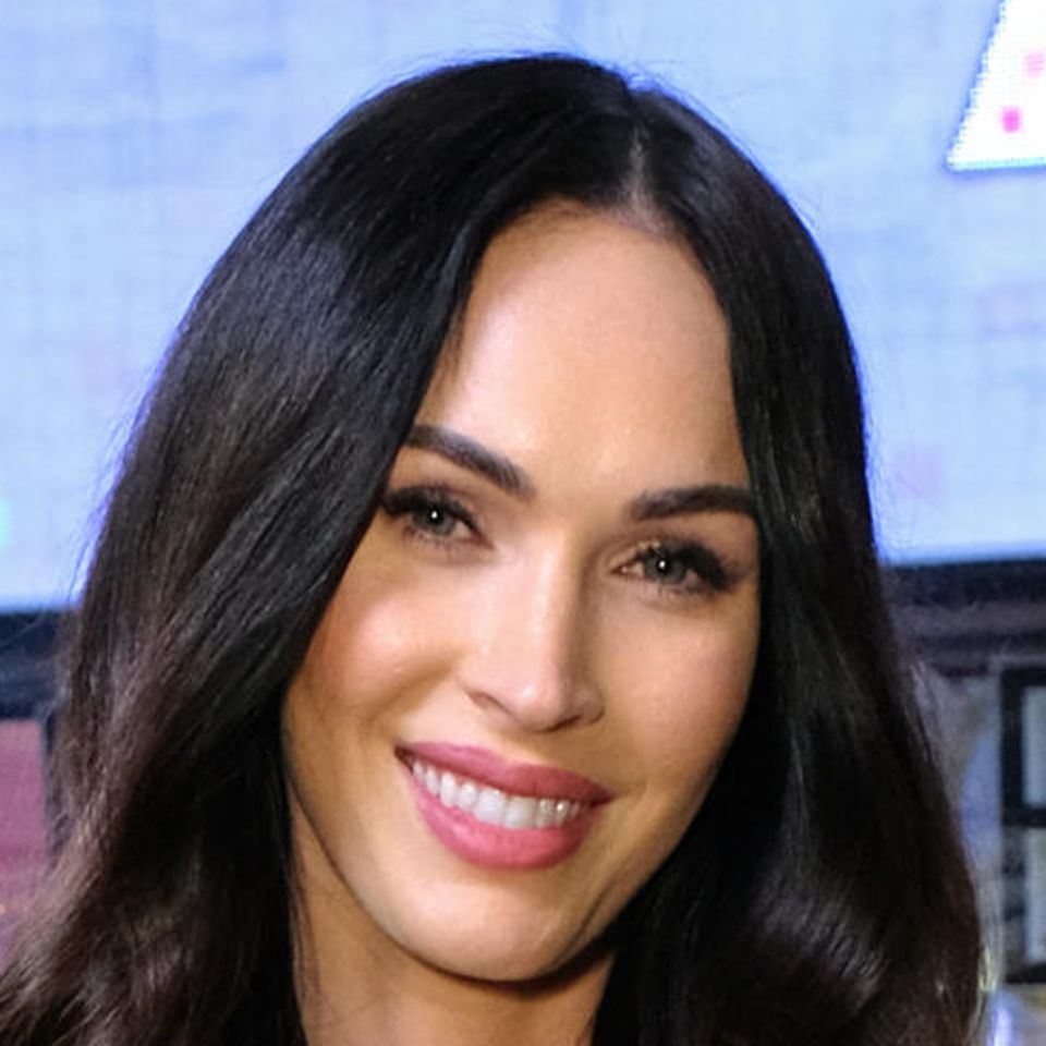 atan bella add Megan Fox Pornos photo