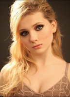 Abigail Breslin Nude 19378