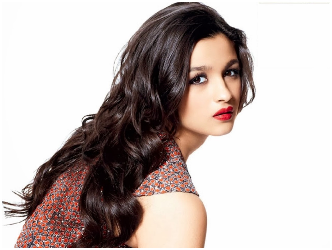 amanda pardo add Alia Bhatt Porm photo