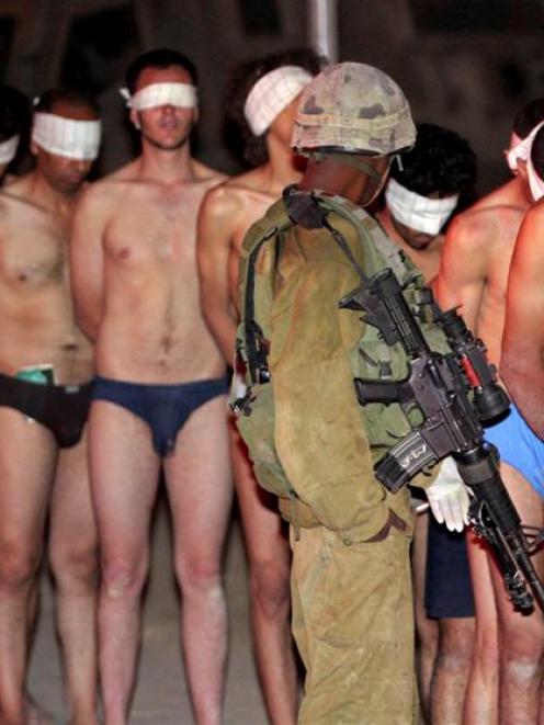 avi baba add Israeli Naked Soldiers photo