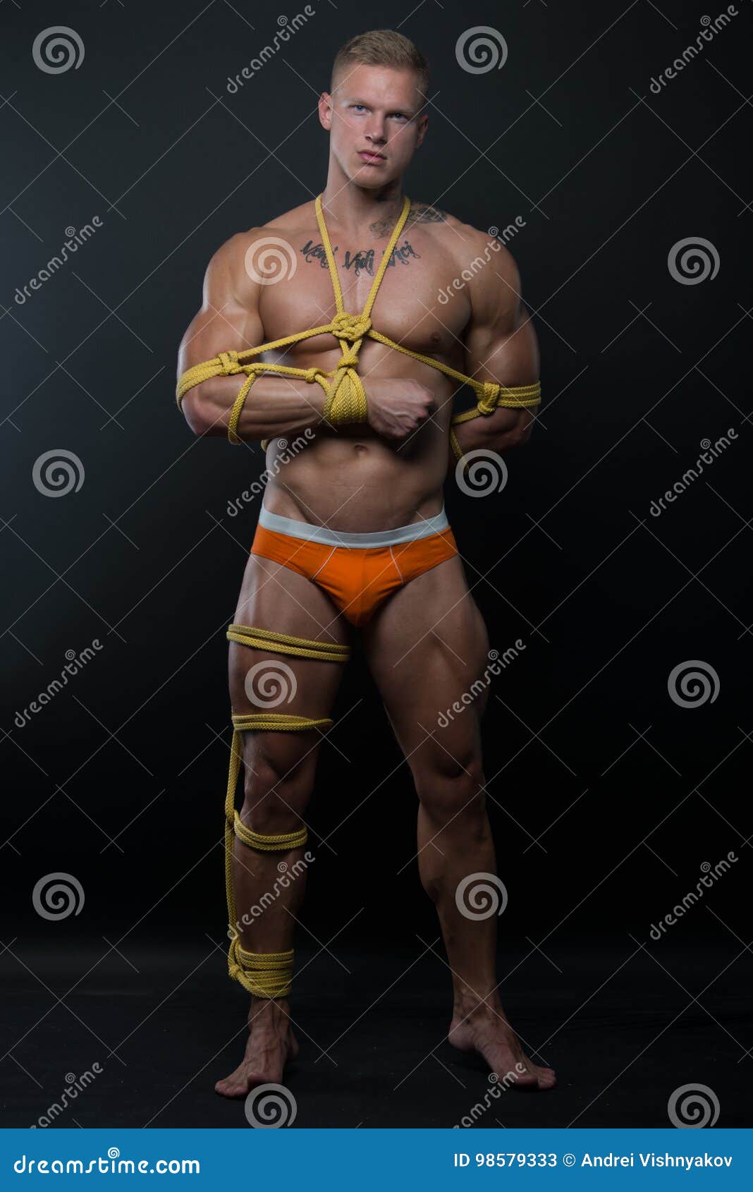 arrius mack add Muscle Man Bondage photo