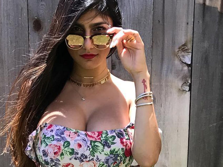 cameron forsythe add Best Of Mia Khalifa photo