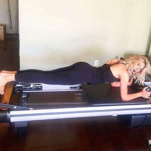 carrie clarkson add Charissa Thompson Booty photo