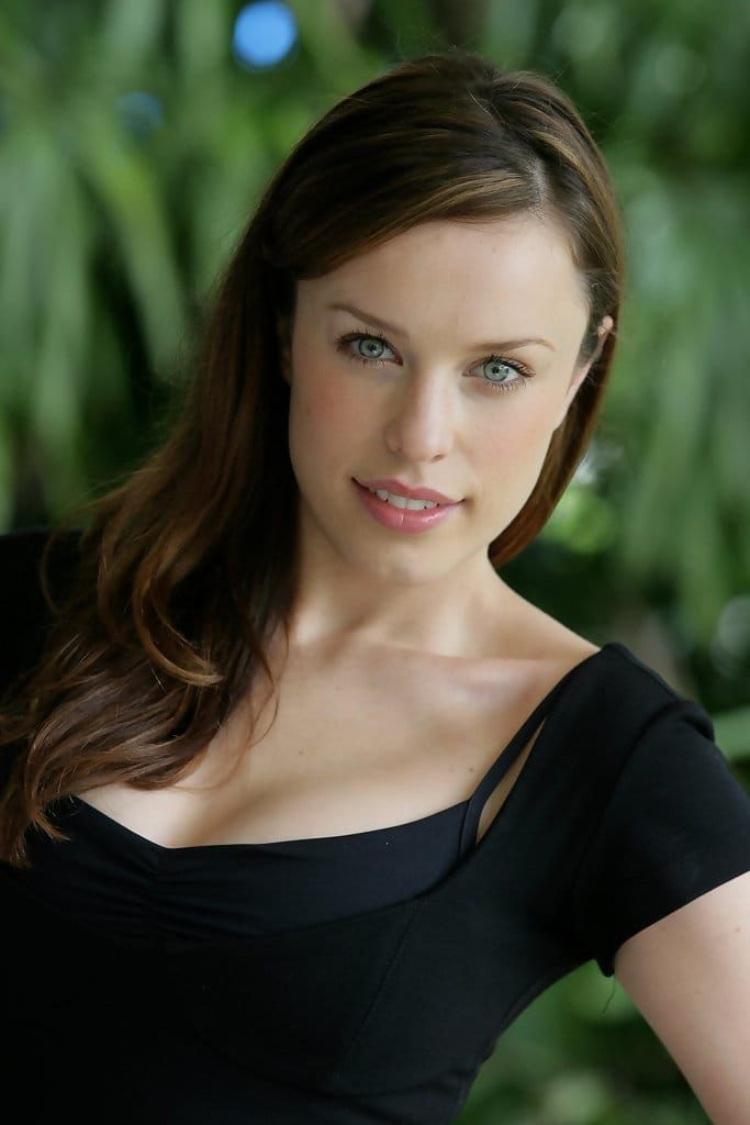 delacour fleur add Jessica Mcnamee Sexy photo