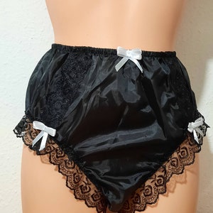 akma ma add Frilly Panties Porn photo