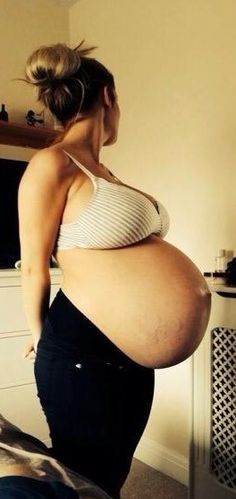 bianco nero add Gigantic Pregnant Tits photo