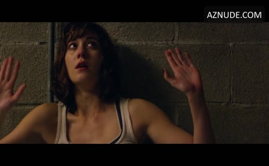 beau belger add Mary Elizabeth Winstead Butt photo