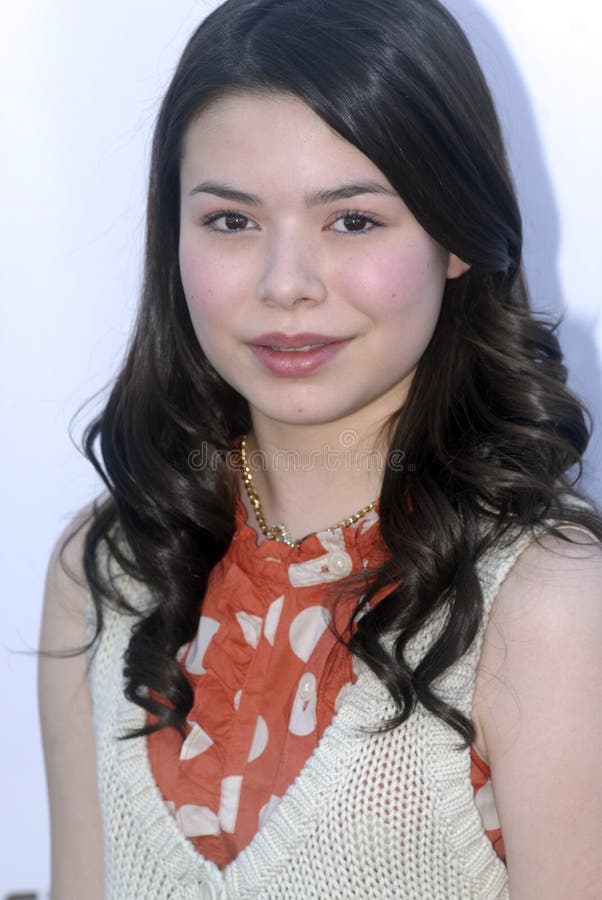 donna kay butler add Miranda Cosgrove Porm photo