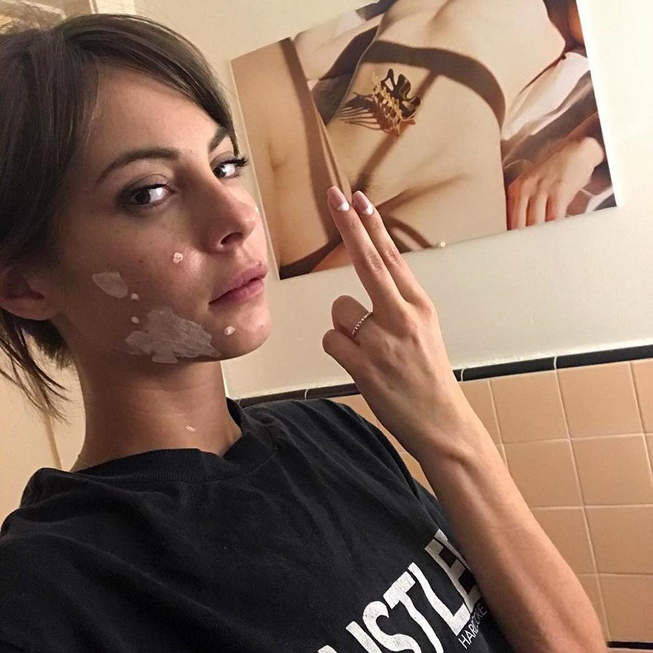 beth stillwell add Willa Holland Sexy photo